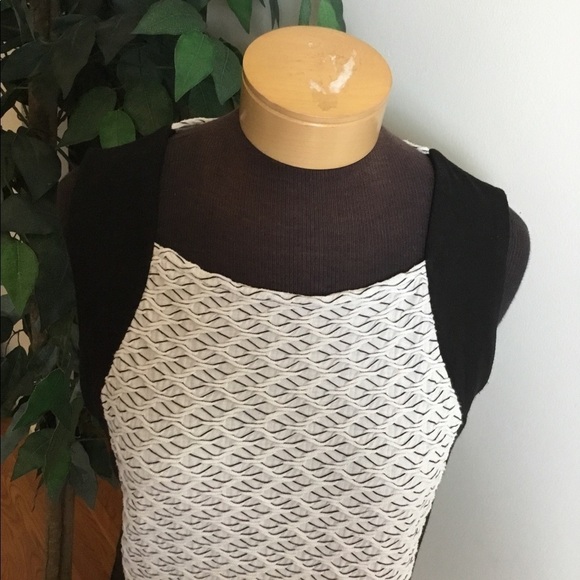 LIZ Claiborne black white large Tank - Picture 6 of 16